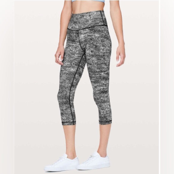 Lululemon Wunder Under Crop (Hi-Rise) *21" Rush Jacquard Black White - Picture 2 of 4